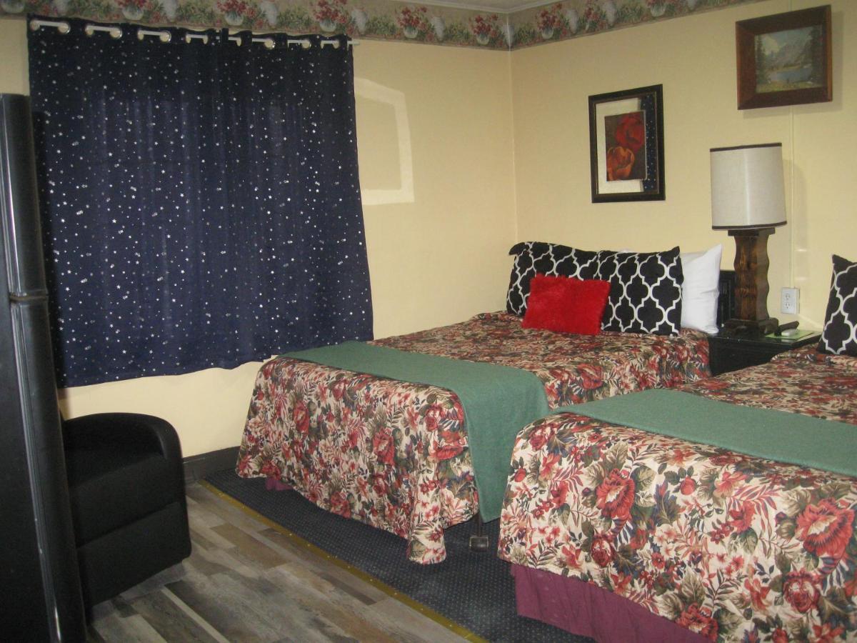 Western Motel Lovell Exterior photo
